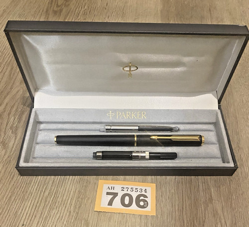 Parker matt black fountain - 95,